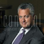 02-02-2005 Bram Moskowitz  in Amsterdam, by order of Miljonair Magazine. Februari 02, 2005. 

[keywords]Posed, Headshot[/keywords]